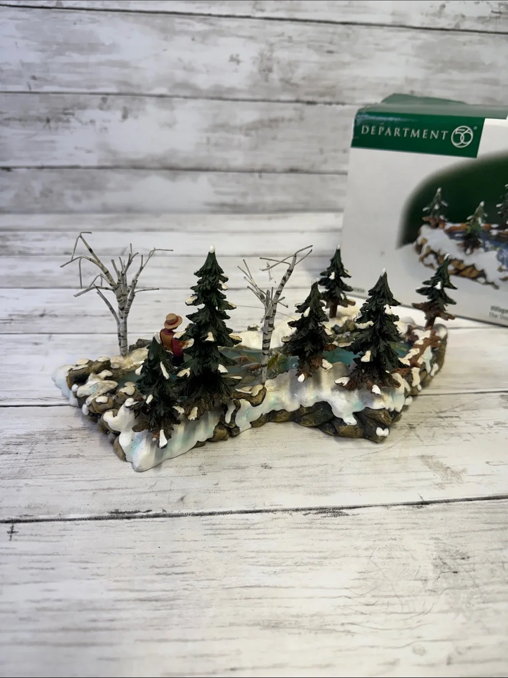 Dept 56 The Trout Stream Christmas village accessory with box